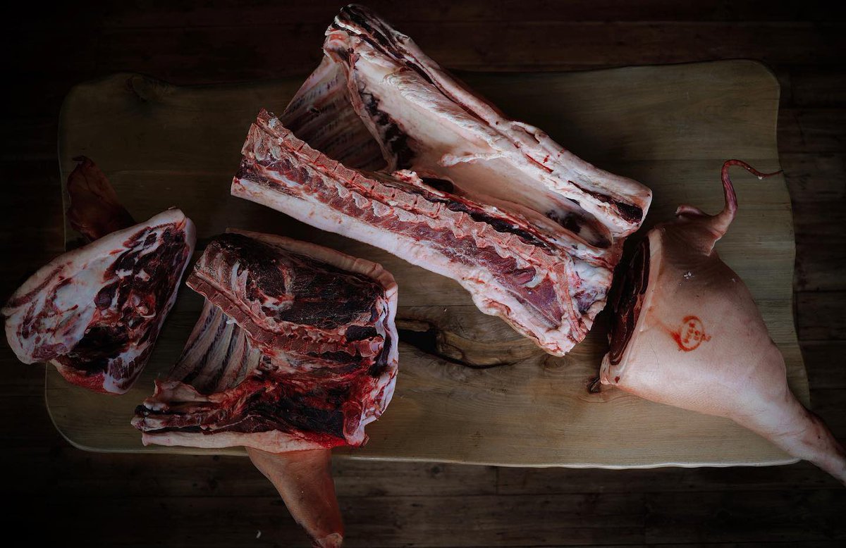 brixandbones's tweet photo. This weeks special is a Mangalicia pig from Lowfields Farm, Cold Kirby in Yorkshire.

It spent its life roaming outside and foraging in the woods and due to its large size the meat quality produces a truly unique flavour.
#norwichfoodies #norwichlanes #norwich #norwichrestaurants https://t.co/mKnaDFch9E