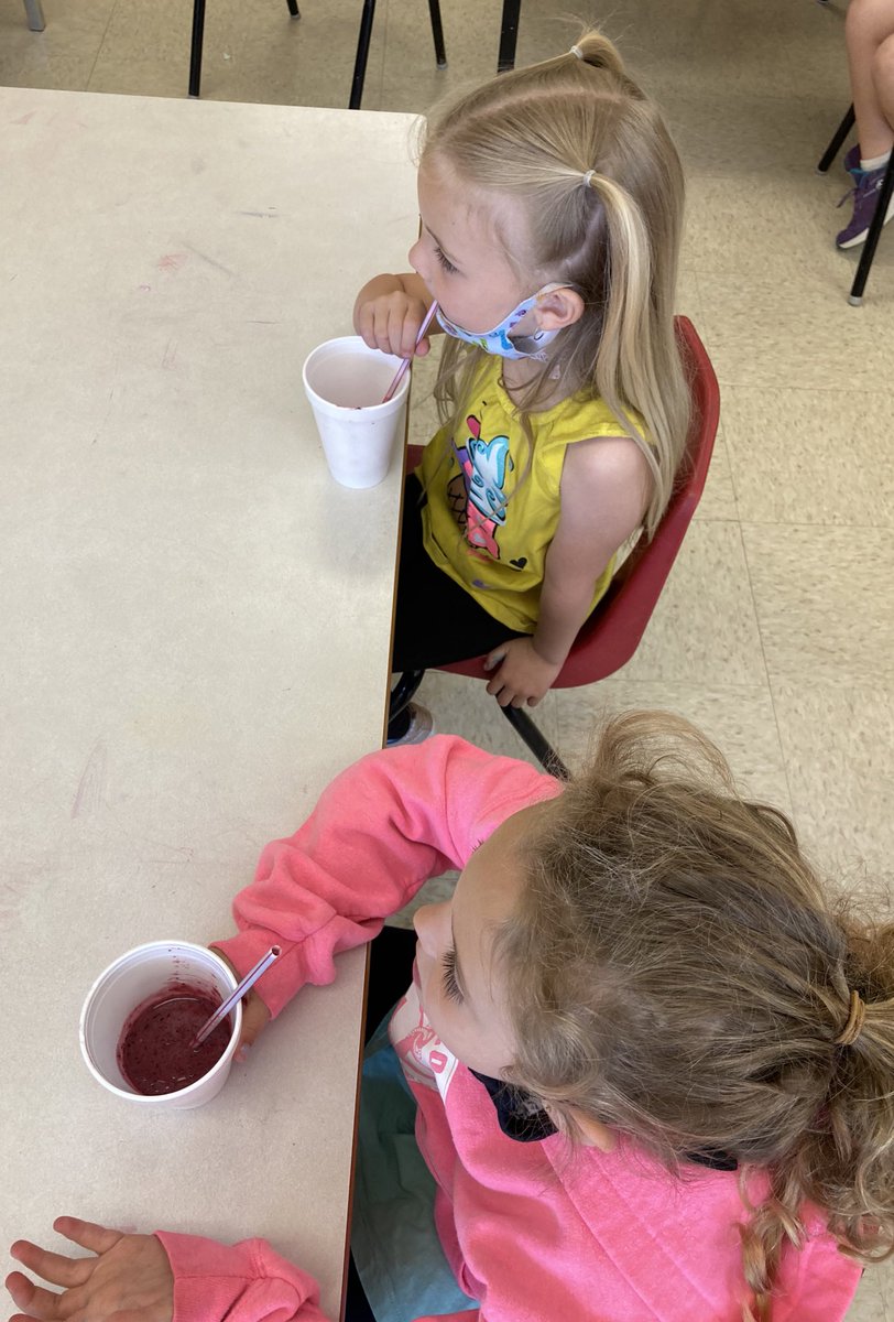 St. Mary's Elem tweet media