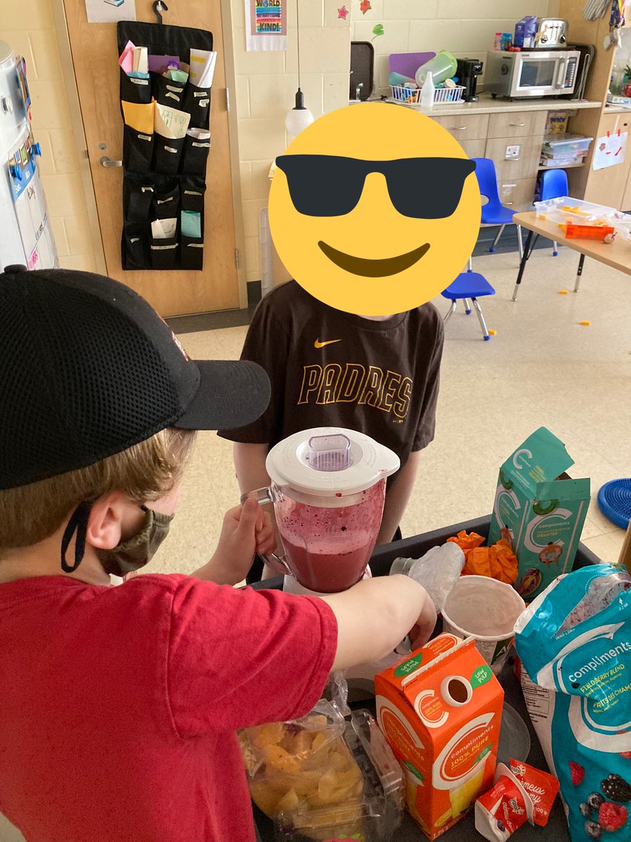 St. Mary's Elem tweet media