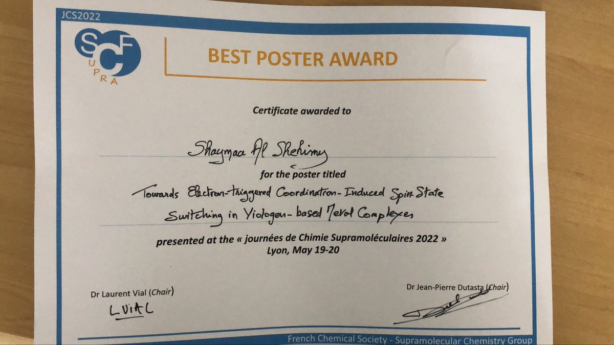 ShaymaaSh4's tweet photo. I can’t decide if I’m more excited about winning the best poster prize @ #JCS2022_Lyon @supraSCF or finally taking a picture with my three amazing mentors! 😎
Thank you for the organising committee and to all the speakers for the inspiring achievements!
#supramolecular_chemistry https://t.co/pCEQJtgYaT