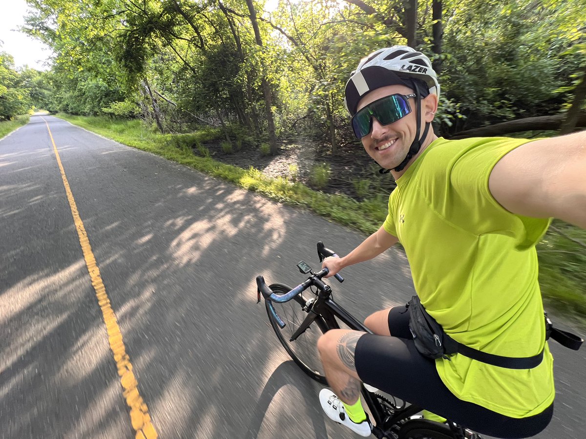 c1baer's tweet photo. Happy Bike to Work Day! #DC #BikeToWorkDay #BTWD2022 #RiverTerrace @BikeToWorkDay https://t.co/KSmzFVR3IZ