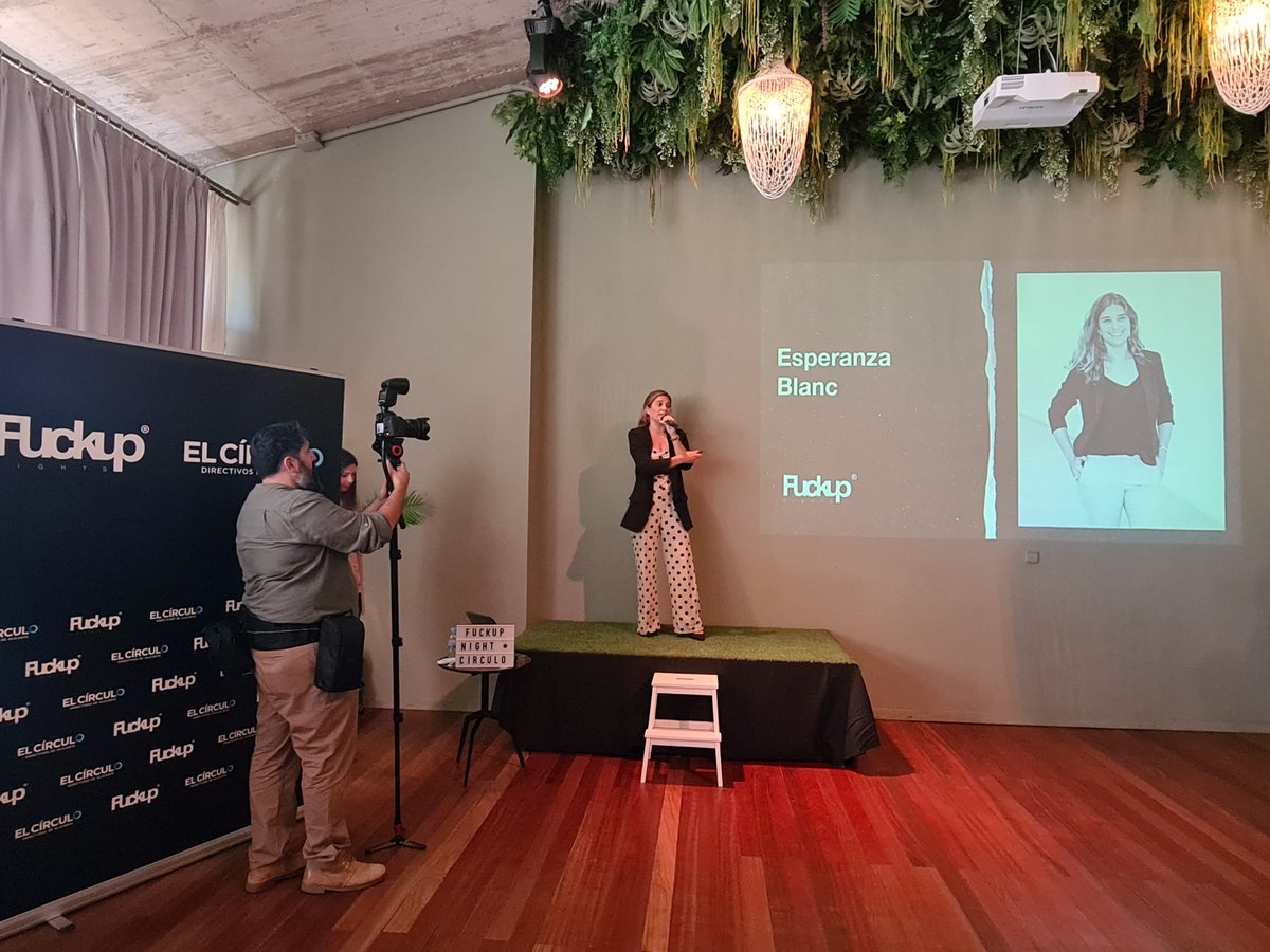 8mayte's tweet photo. Aprender del fracaso es crecer.
Ayer tuve el honor de escuchar en las Fuckup Nights a valientes directivos de diferentes sectores que explicaron cómo un fracaso en un proyecto profesional, lejos de truncar su carrera, les hizo seguir adelante.

#Gibeller @circuloalicante https://t.co/t3K6e68bzd