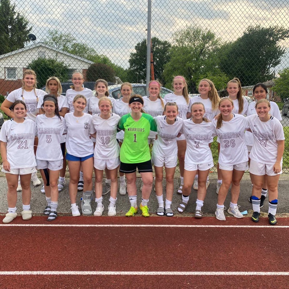 rileym010's tweet photo. A great season with great people. Thank you coaches and thank you seniors, can’t wait to come back next year!!!
@SCWestSoccer https://t.co/aiH5gRh3eE