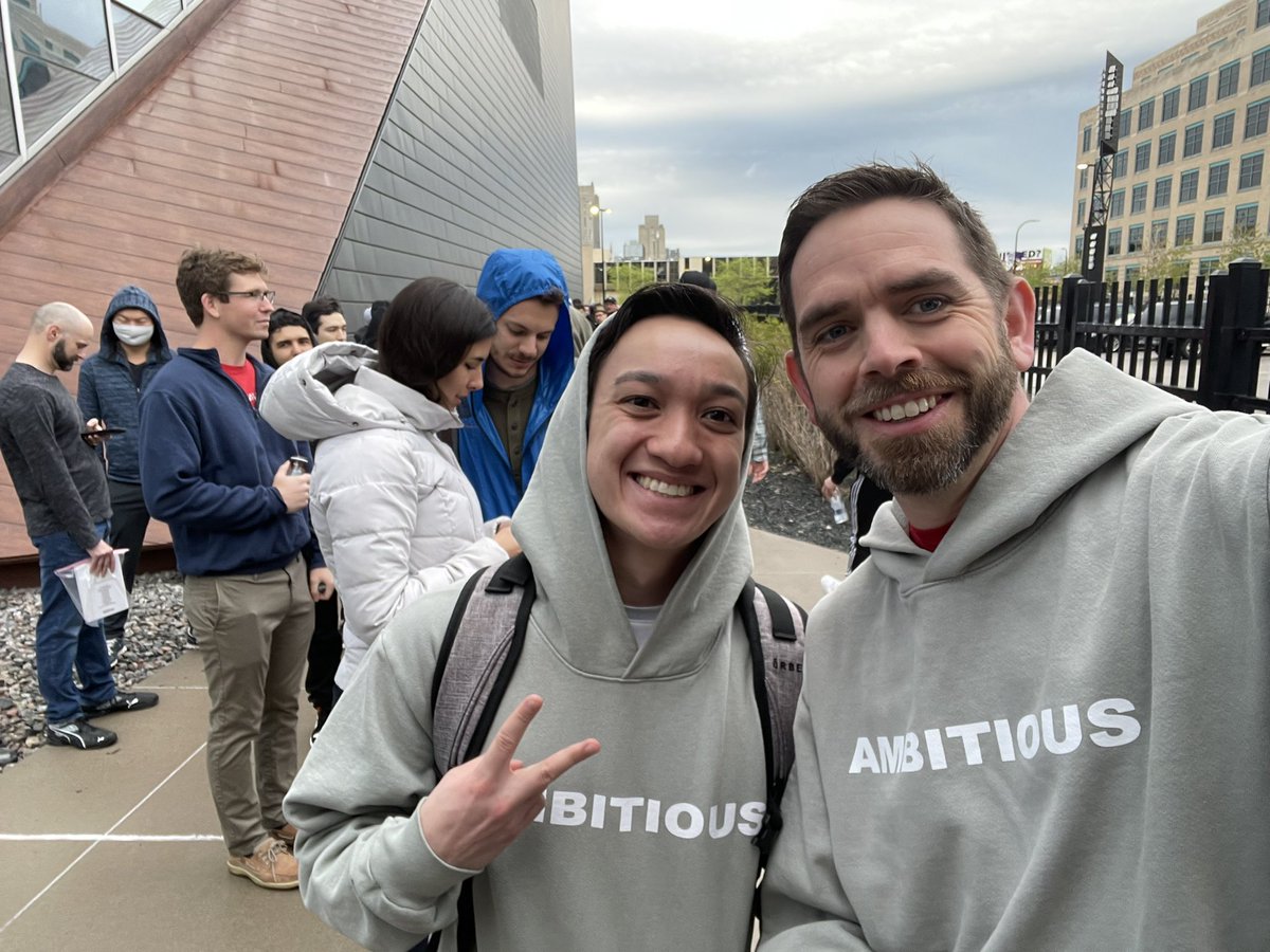 Love your hoodie!!!! <a href="/Akashi_NFT/">Akashi</a> #veecon2022