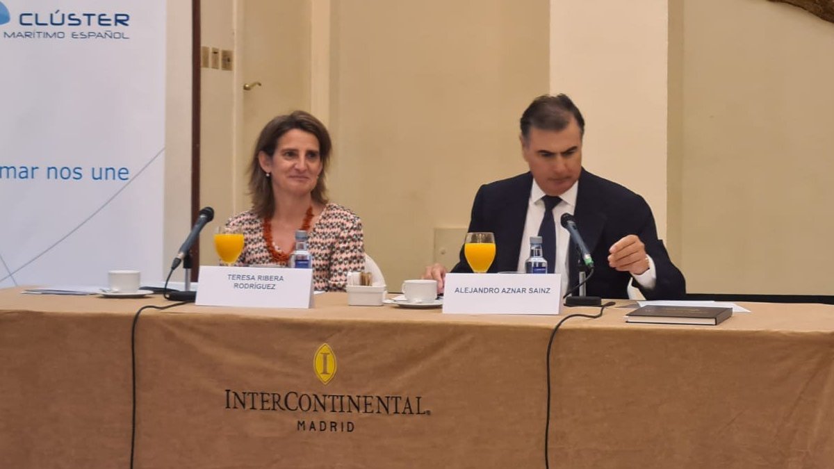 mitecogob's tweet photo. 📢Esta semana @Teresaribera ha participado en:
🇪🇺#EUBEF22
🍃#GH2Assembly @gh2org
🗣️Reuniones con los ministros @DiegoMesaP🇨🇴 y Matías Kulfas🇦🇷
🌱#EHEC2022
🏦#SesióndeControl en @Congreso_Es
🎙️#DIÁLOGOSXFUTURO
🌊Desayuno del @ClusterMaritimo https://t.co/87nJlZ6MDQ
