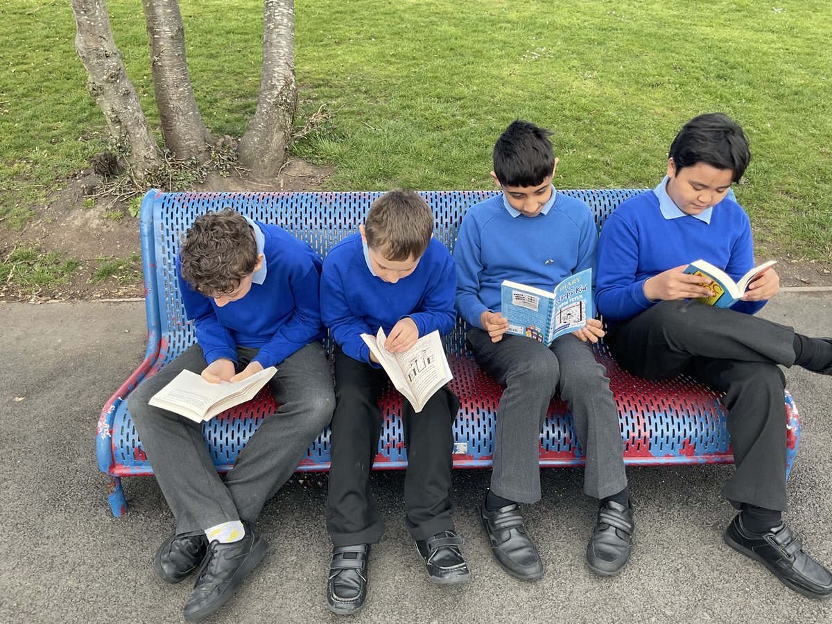 _MrsU_shp's tweet photo. Thank you to @Literacy_Trust and @PuffinBooks for our huge haul of exciting, diverse books! We can't wait to fill our new playground Reading Sheds with these beauties! #worldofstories 

@SHAcademyTipton @Rivers_MAT 
@Miss_Hughes_SHP @misslewSHA https://t.co/Nf4P0tfY6l