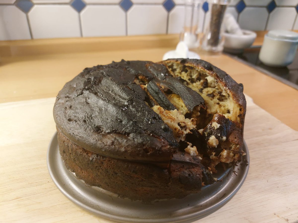 esaoperations's tweet photo. Social media is full of success stories, but it's important to also show that failure is normal – even at #MissionControl – and nothing to be afraid of.

We present the story behind the scenes #BakingBad

#ESABakes
#TooCloseToTheSun❤️‍🔥 https://t.co/uBC1y2iwOW