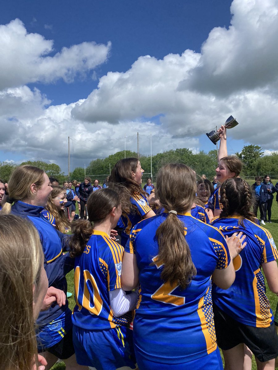 AileenHennessy's tweet photo. County champions 💙💛 @KinsaleComSch @KinsaleCSGAA https://t.co/5Xd1W37fea