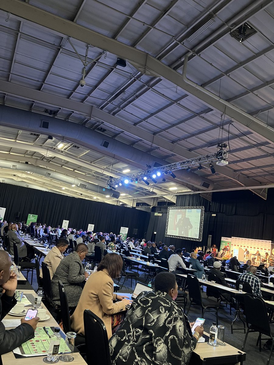 TrevorSindane's tweet photo. #BlackBusinessSummit2022 https://t.co/h7c2mugcZ6