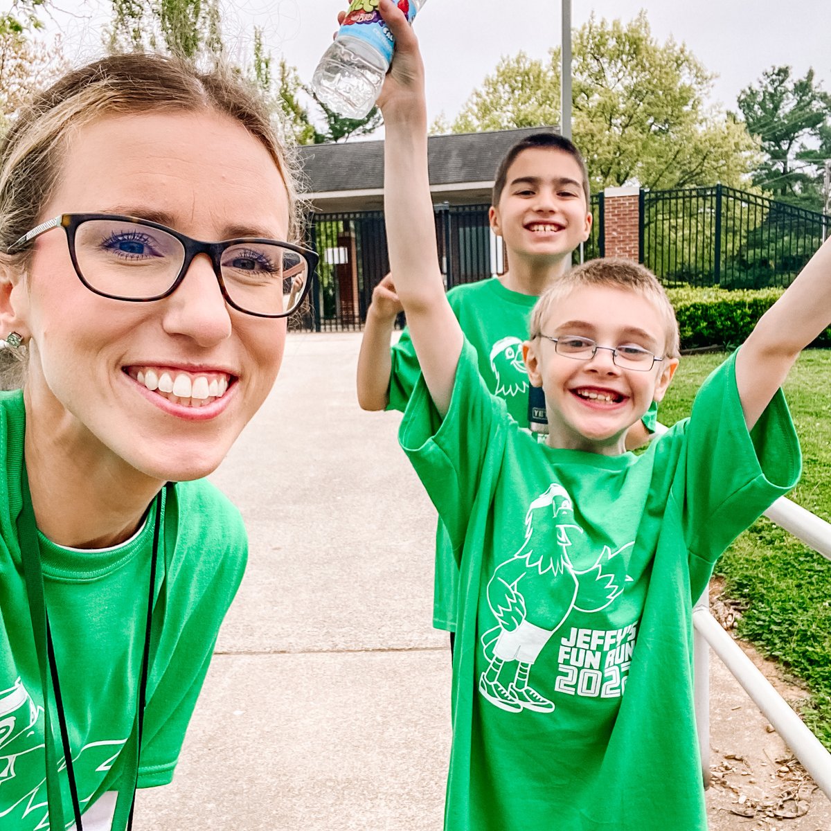 EPSDJefferson's tweet photo. WE DIDI IT!
Last week we held our FIRST RACE for EDUCATION in over THREE YEARS and it was AWESOME!!! A huge THANK YOU to our Jefferson Elementary PTC and our parent volunteers for helping with this exciting day!
WAY TO GO JEFFERSON FAMILY!
#OneJefferson
#EastPennPROUD https://t.co/eIzo6QGaQl