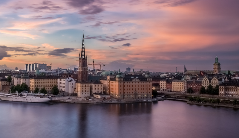 We're hosting our first #web3 cruiser event in Stockholm next month, with a great list of speakers and founders. Stay tuned for more details. If you're interested in pitching your web3 project apply on our website. 👉web3galaxy.world
#NFT #DeFi #blockchain #crypto