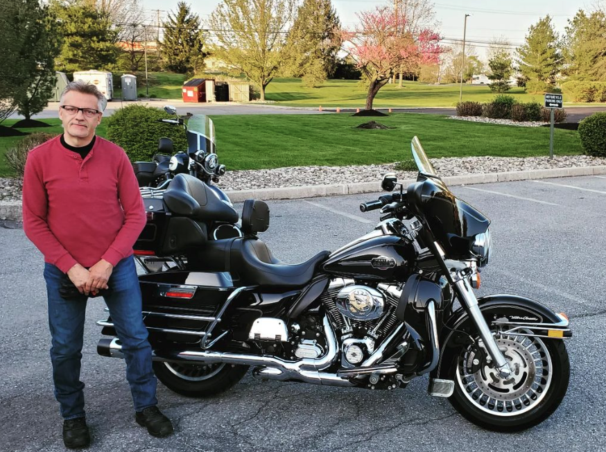 CHDofReading's tweet photo. Congratulations Barry on your 2012 FLHTCU103 Electra Glide Ultra Classic in Vivid Black!
#harleydavidson #chdofreading #touring#bagger #flhtcu #electraglideultraclassic #electraglide#ultraclassic #twincam #103 #vividblack #freedommachine#letsride https://t.co/9mF33TQUlz