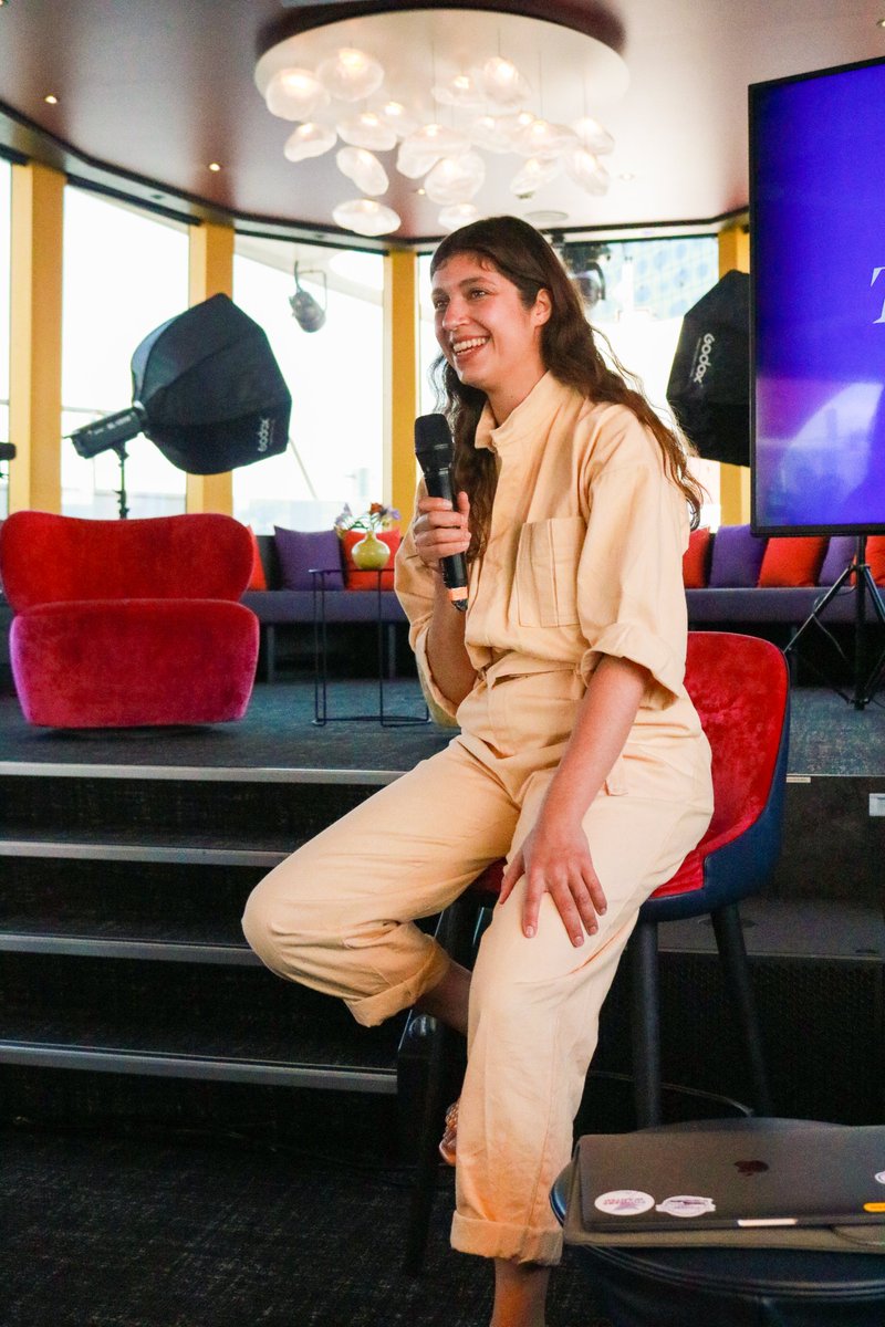 ThePioneerDe's tweet photo. Wir starten in unser Event-Wochenende und freuen uns auf viele Pioneers in #Hamburg!
#CommunityCruise mit Pioneer-Gründer @gaborsteingart und Podcast-Redakteurin Laura Block🚢 https://t.co/vKicRMdFij