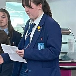 HighfieldLA's tweet photo. Congratulations to our year 10 pupils who participated in @BlackpoolSixth Peace &amp; Conflict programme. It has been rewarding to see the team's confidence, knowledge &amp; skills develop.  Very proud of their performance at last night's debate.  Well done for choosing to #BeYourBest https://t.co/iPzw3XfhRm