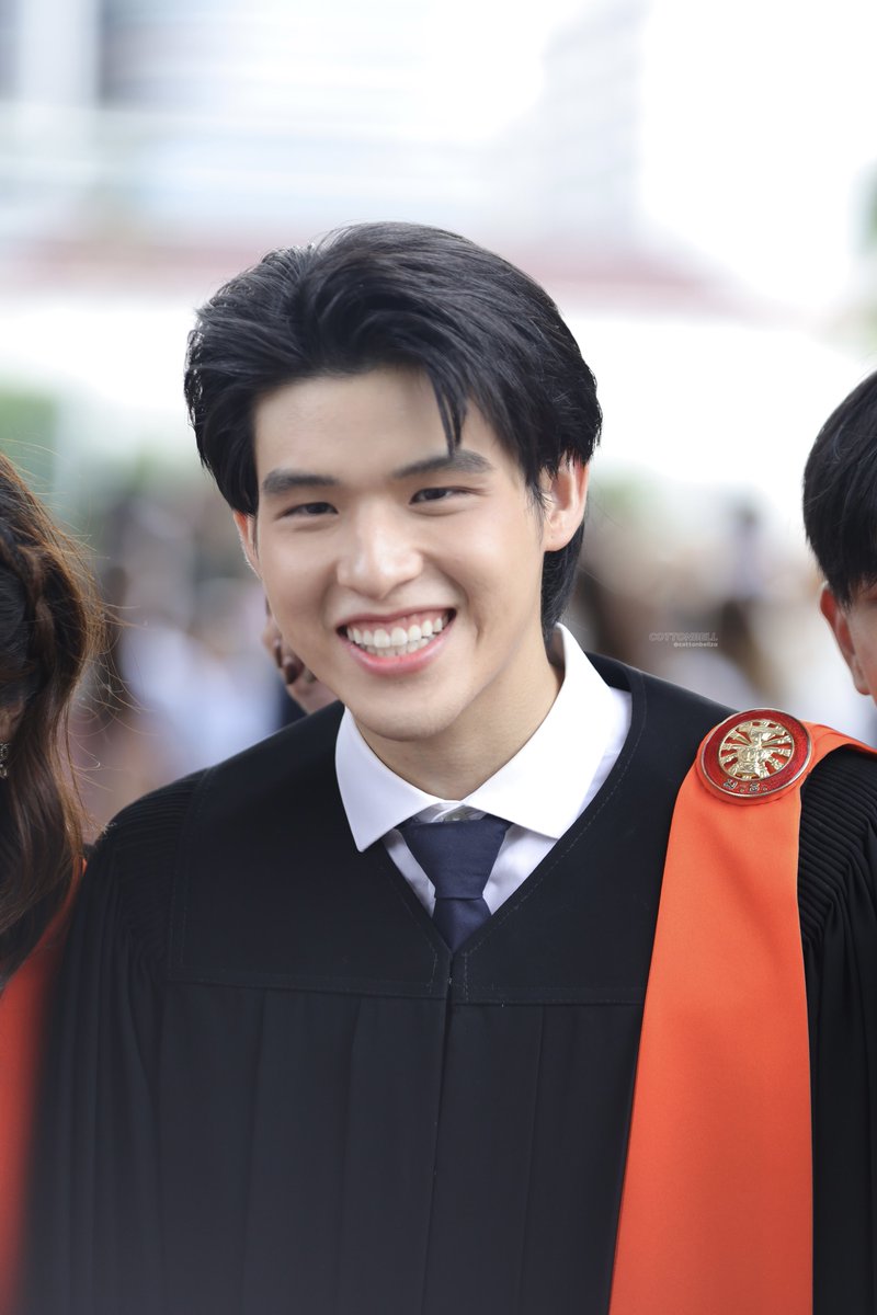 CottonB_'s tweet photo. 19.05.2022
꒰ #CongratSKY ꒱
ยินดีด้วยค้าบ ✨🎉🎓
@skywongraveee
#ก้อนเมฆของสกาย #skywongravee https://t.co/wrFaldCZft
