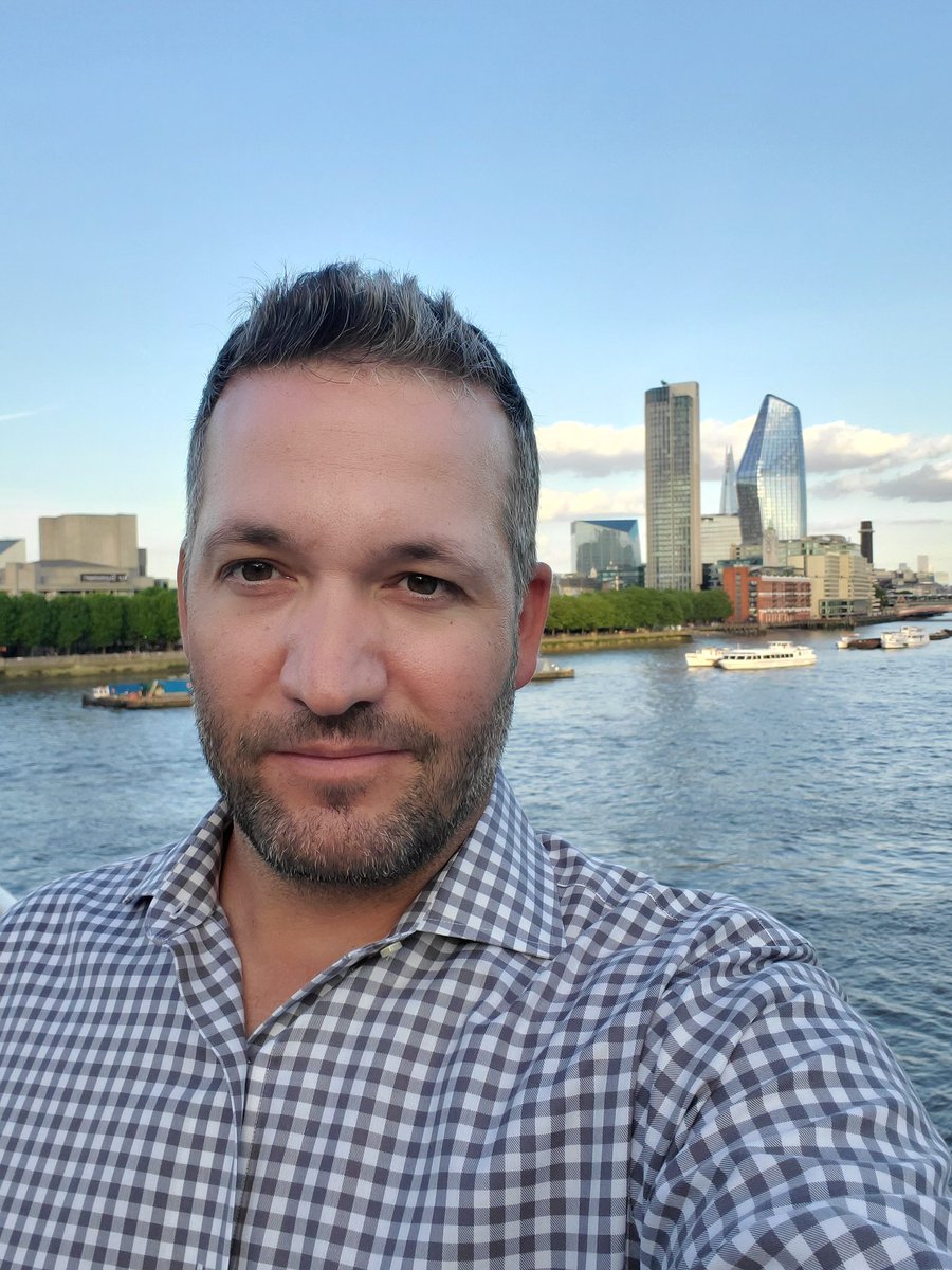 jonross's tweet photo. Love London.  Vivun EMEA QBR. https://t.co/JOBDUx4Jkd