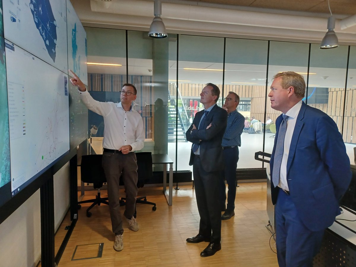 he_schumacher's tweet photo. Thank you to Carsten Orth Gaarn-Larsen and colleagues #DTU for welcoming me last week to one of 🇩🇰 research and innovation hubs #PowerLabDK , #DTUspace ,#DTUskylab . Great potential for synergies with 🇱🇺 #luxinnovation, #luxembourgspaceagency, #Luxembourghouseofstartups . https://t.co/Muu7a3wH87