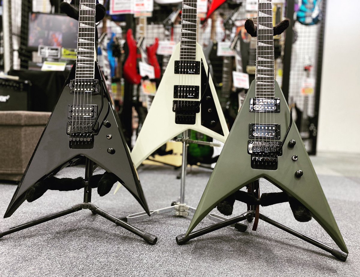gakkicenter's tweet photo. #ジャクソンギター ・JSシリーズより #キングV と #ランディV が入荷しました!🤘
#jackson #jacksonguitars #kingv #randyv #randyrhoads #vshape #hrhm #metal #heavymetal #ジャクソン #ヘビメタ #変形ギター #メタルギター #送料無料 #下取り強化中 #御茶ノ水楽器センター https://t.co/yQOpVI7BJ6