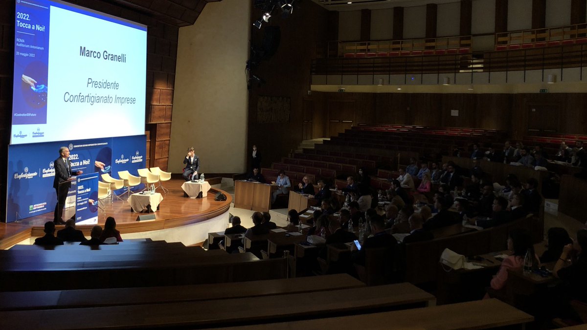 confartigianato's tweet photo. Il Presidente Marco Granelli a #toccaAnoi: “Vogliamo continuare a scrivere le pagine più importanti dell’economia italiana. Siamo artigiani, piccoli imprenditori, innoviamo e creiamo occupazione e formazione giovanile. Presto un nuovo progetto con @Artigiancassa_ per il #credito” https://t.co/BBS1J4DnCi