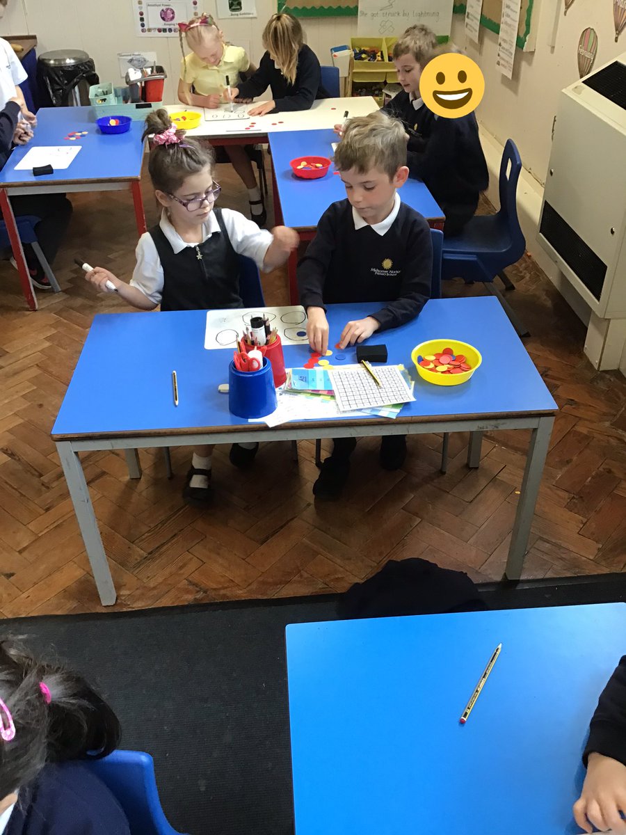 MSNPrimary's tweet photo. Year 1 have been working on sharing and grouping in maths this week! We are getting very good at using our counters! #maths #ks1 #practicalmaths https://t.co/PryXZEAIdE