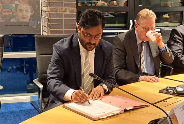 CDACastricum's tweet photo. 19 mei is het nieuwe college geïnstalleerd. Namens het CDA Castricum zal @falgunb aan de slag gaan met onderwerpen uit het sociaal domein. Veel succes en plezier met de uitdagingen die er liggen. https://t.co/4xuHyDLhZ0