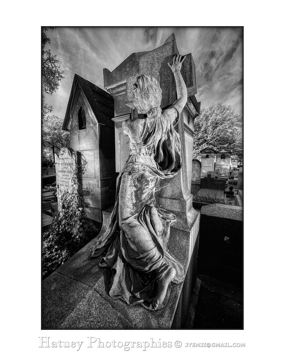 jyemji's tweet photo. Cimetière du Père-Lachaise
Variations autour de la Sépulture Vallet
► Facebook Albums Lachaise:https://t.co/yY7CeM0EqB

#Cimetiere #cemetery #ArtFuneraire #Taphophilia #PereLachaiseCemetery https://t.co/pfzheDAPUC