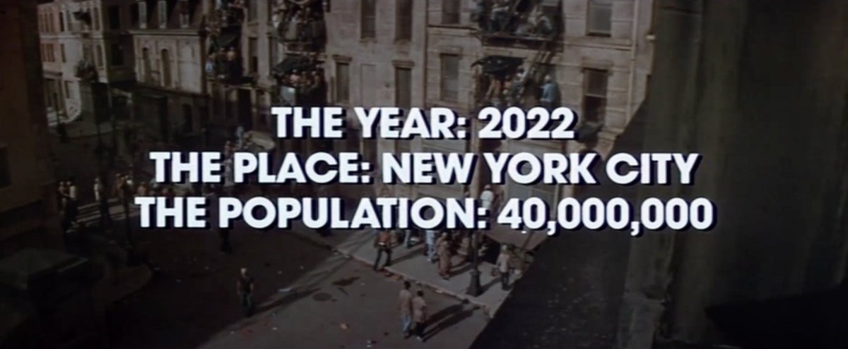 Début du film Soleil Vert sorti en 1973. 'L'année: 2022, L'endroit: New York, Population: 40 000 000'