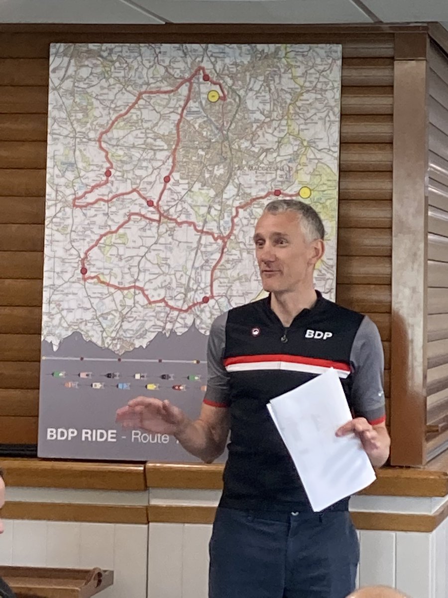 Michael Riley tweet media