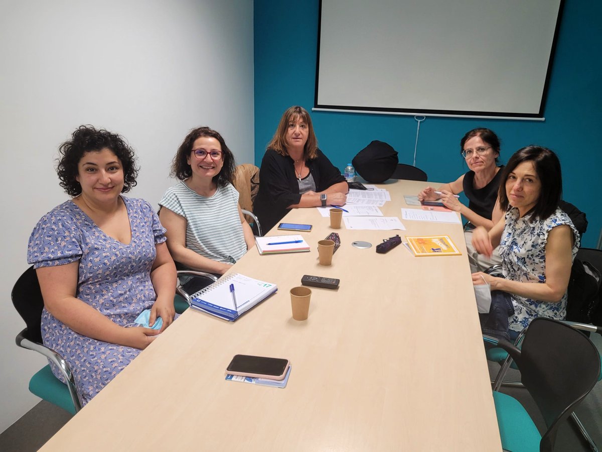 ▶️Es crea la Subcomissió de la Prestació d’Ajut a Morir del #COIB
S’integra dins la #ComissióDeontològica i està formada per <a href="/venturasnieto/">montserrat venturas nieto</a>, que n’és la coordinadora, Mònica Giménez, Francisca Pérez, Verònica Vélez i Roser Font 
bit.ly/3wrReBl #eutanàsia #suïcidiassistit