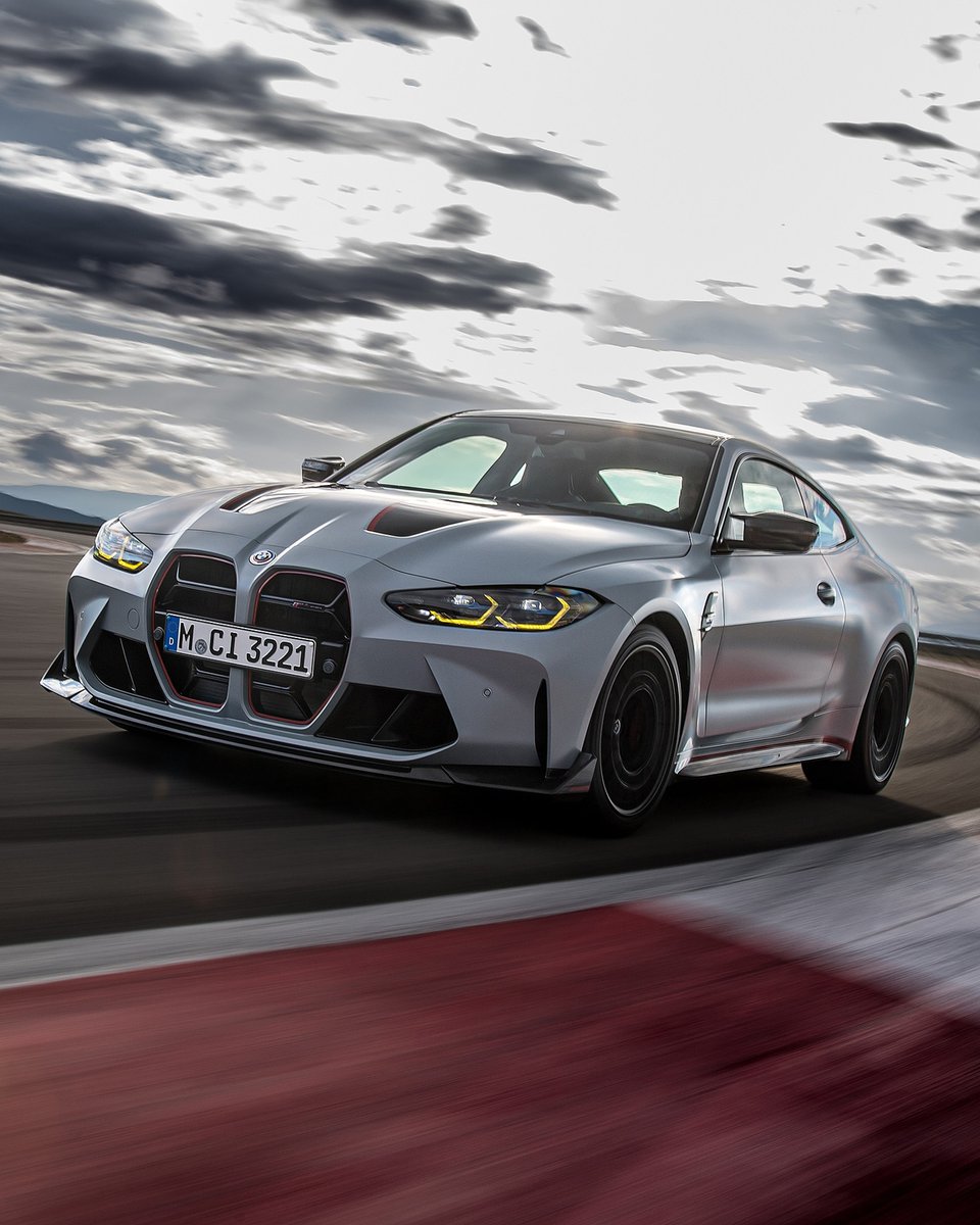 habmwgroup's tweet photo. Introducing the BMW M4 CSL. 100kg lighter than the BMW M4 Competition and a power increase to 550bhp make this the fastest ever series-produced BMW round Nürburgring’s Nordschleife circuit.
Limited to 100 units in the UK, it's available to order now.
#THEM4CSL #50JahreBMWM https://t.co/9UQzqSvPpe