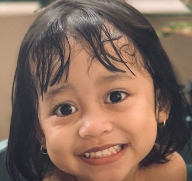 wtrimul's tweet photo. @belindch 2,5th sekali ke dokter gigi, tambal dikit 1 gigi sama dilapisi flouride sama dokter giginya https://t.co/oOxeEMOmZZ