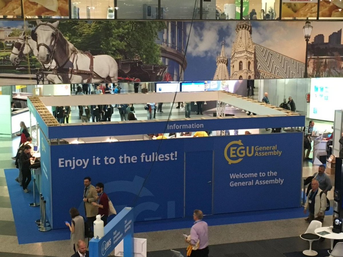 #EGU22 is almost there! Are you ready to join?

<a href="/tjy511/">TJ Young 楊敦然</a>, our early-career rep.  for <a href="/EGU_CR/">EGU Cryosphere @egu-cr.bsky.social</a>, shares some tips and advise on how to participate safely and fruitfully in the 2022 EGU General Assembly.

See you there! (virtually or in person)

blogs.egu.eu/divisions/cr/2…