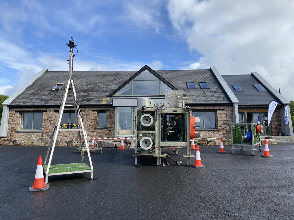 All set up and blue skies for @smartbay_ie Open Days at #Spiddal for #EMD2022 #EuropeanMaritimeDay !
@MarineInst