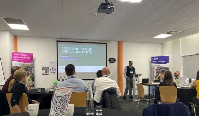Police_Now's tweet photo. At yesterday’s #FrontlineLeadershipProgramme taught day, participants discussed preparing to lead critical incidents and how to achieve operational excellence, with a particular focus on the practical elements of the role of Sergeant. #PoliceNow https://t.co/eGcKL9zPVO