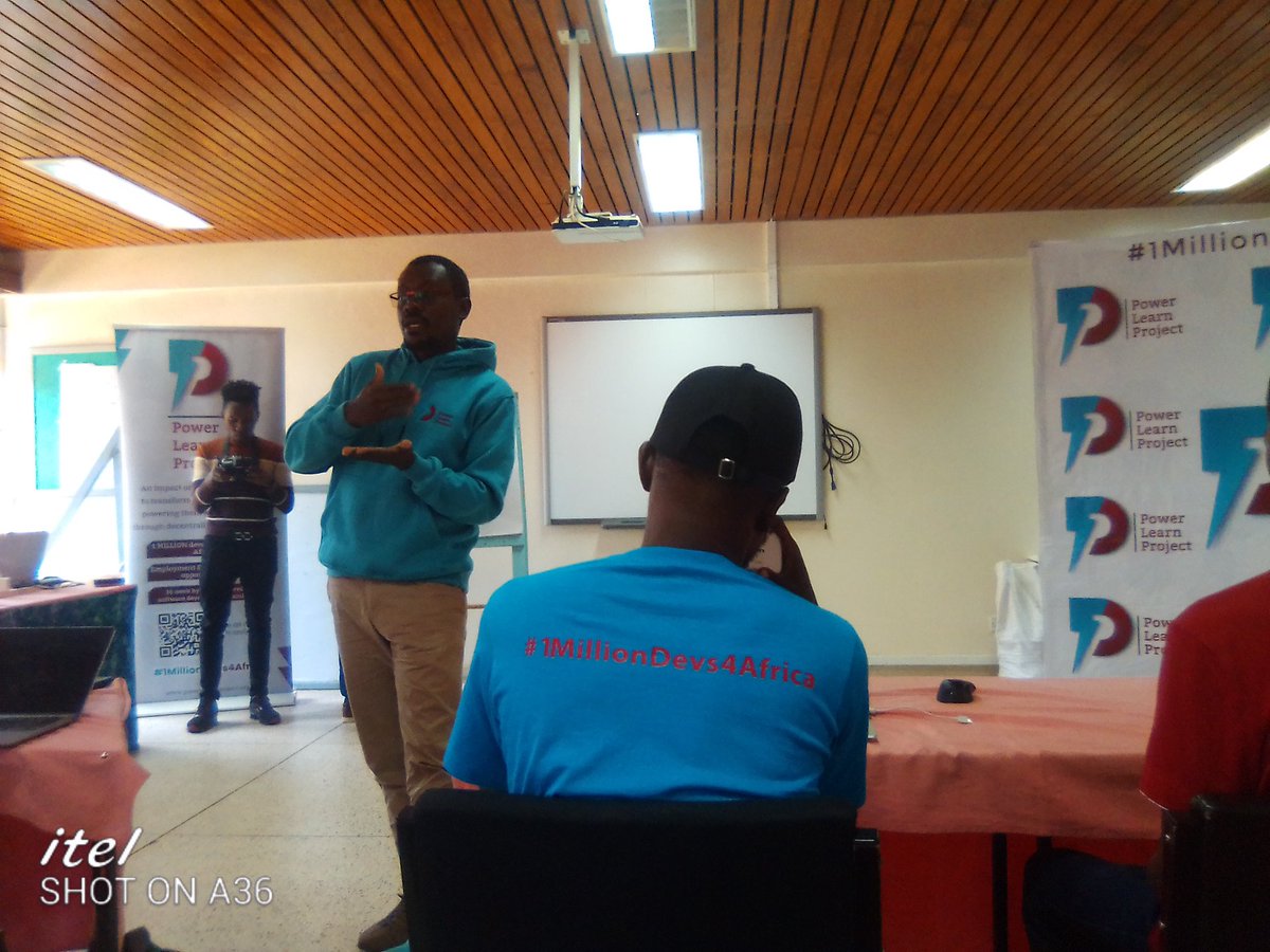 felix_orinda's tweet image. #powerlearnproject @PLPAfrica @egertonunikenya @eucossa #felix_orinda #1millliondevsforafrica