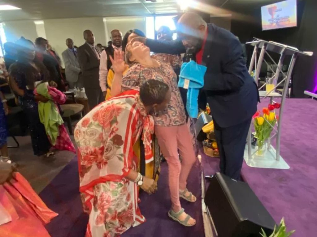 BspTheuriMaina's tweet photo. FINAL UPDATE, USA🙏
Finally, the APOSTOLIC INVASION, Seattle Washington State Chapter was going to be memorable. https://t.co/BRPILgyz2D