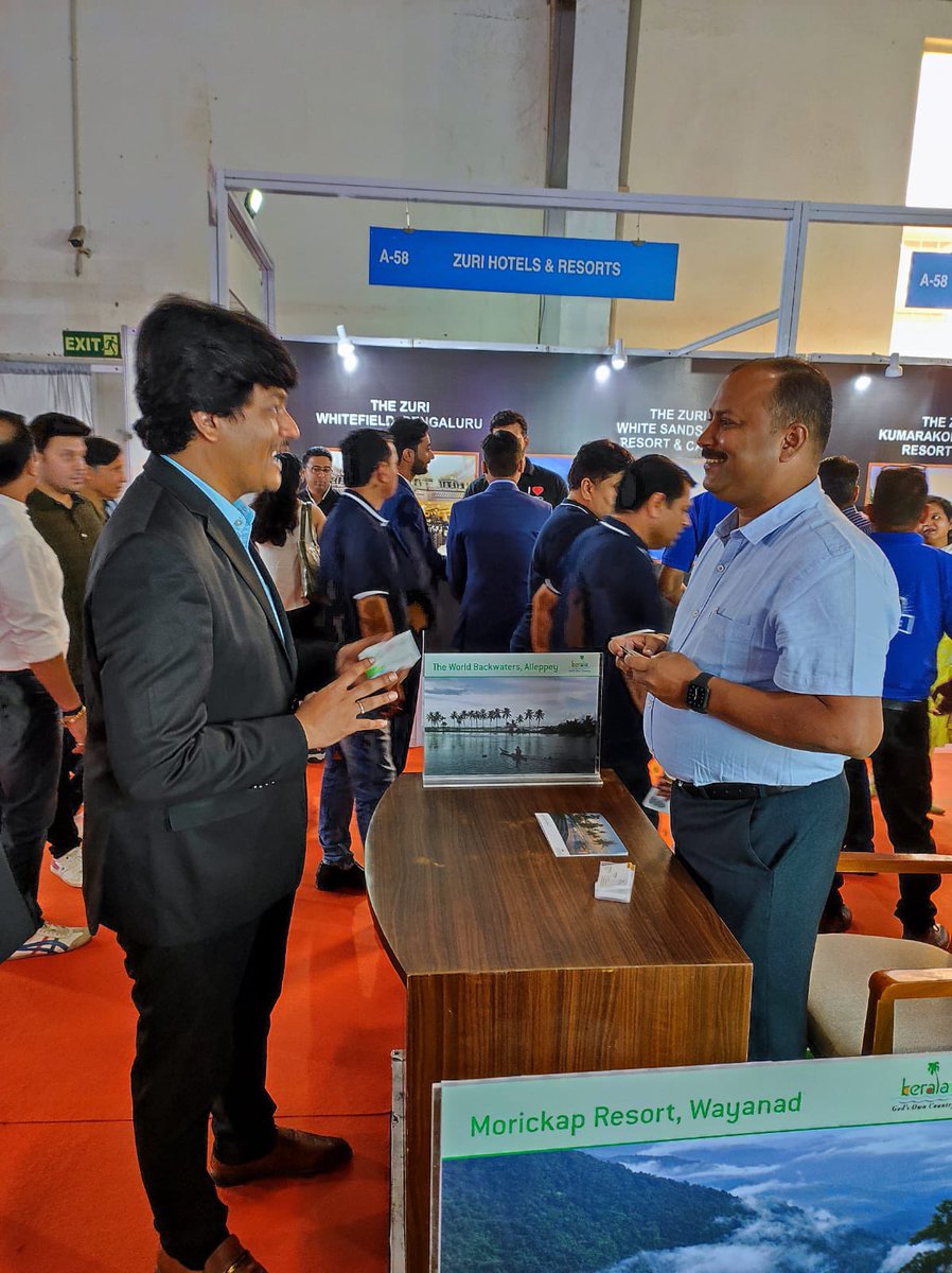 johnabrm's tweet photo. With Sri Krishna Teja Sir, IAS Director, Dept. Of Tourism,
Govt. of Kerala visiting our stall at #SATTE2022 in #keralapavillion #kerala #theworldbackwaters #lakeresort #backwaterresort #SATTE #familyresort #alleppey https://t.co/XusNbpIuBU