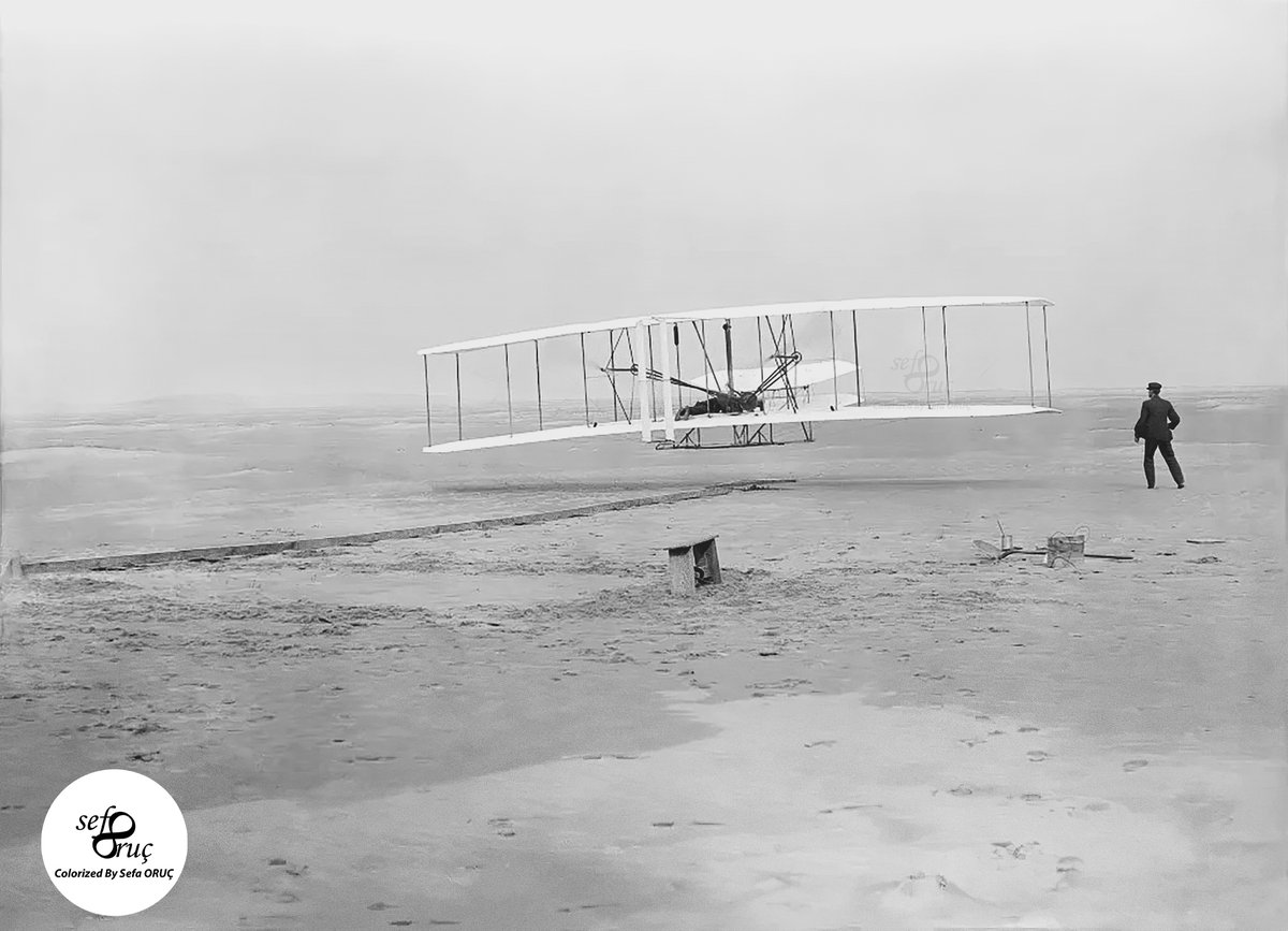 Wright Kardeşler İlk motorlu uçak uçuşunu yapıyor, 1903