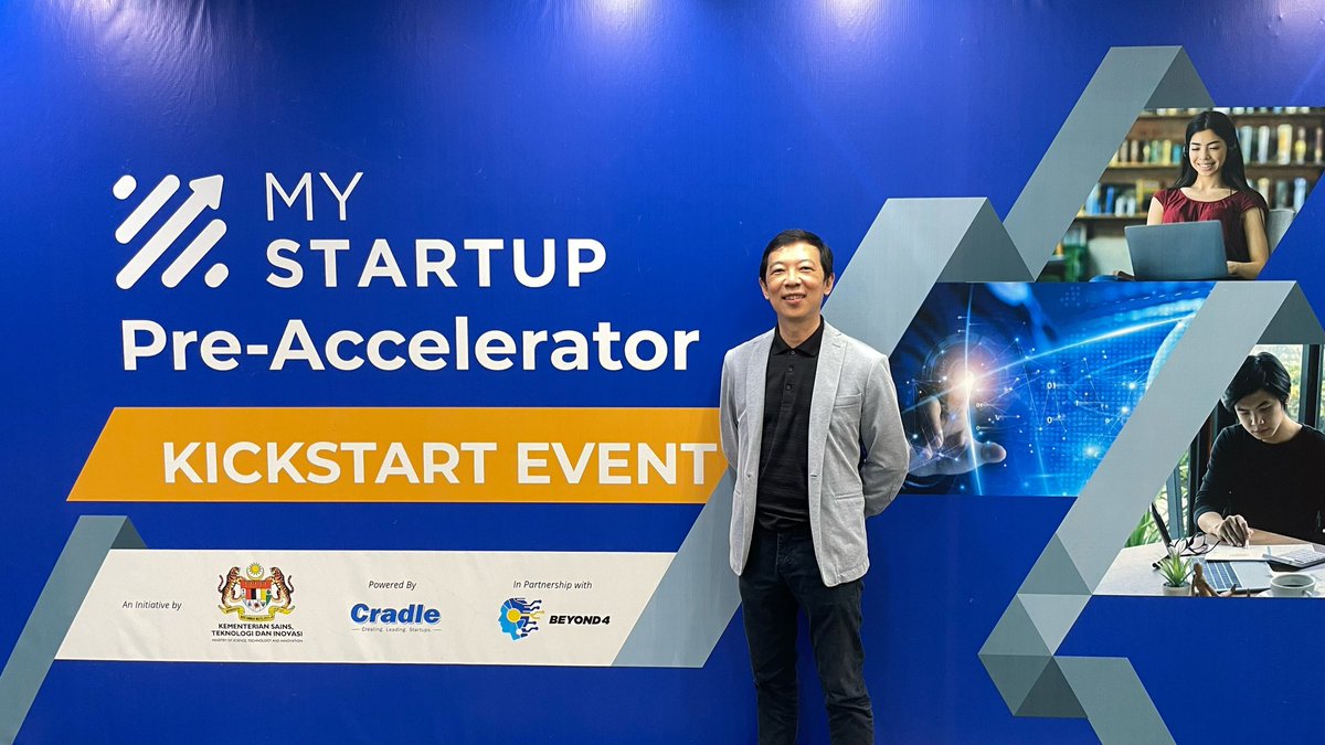 pisstolpete's tweet photo. Join me, support me
Build 🇲🇾 startup
#5000 startup
#5 unicorn
#2025 https://t.co/V97PVLHyUe
