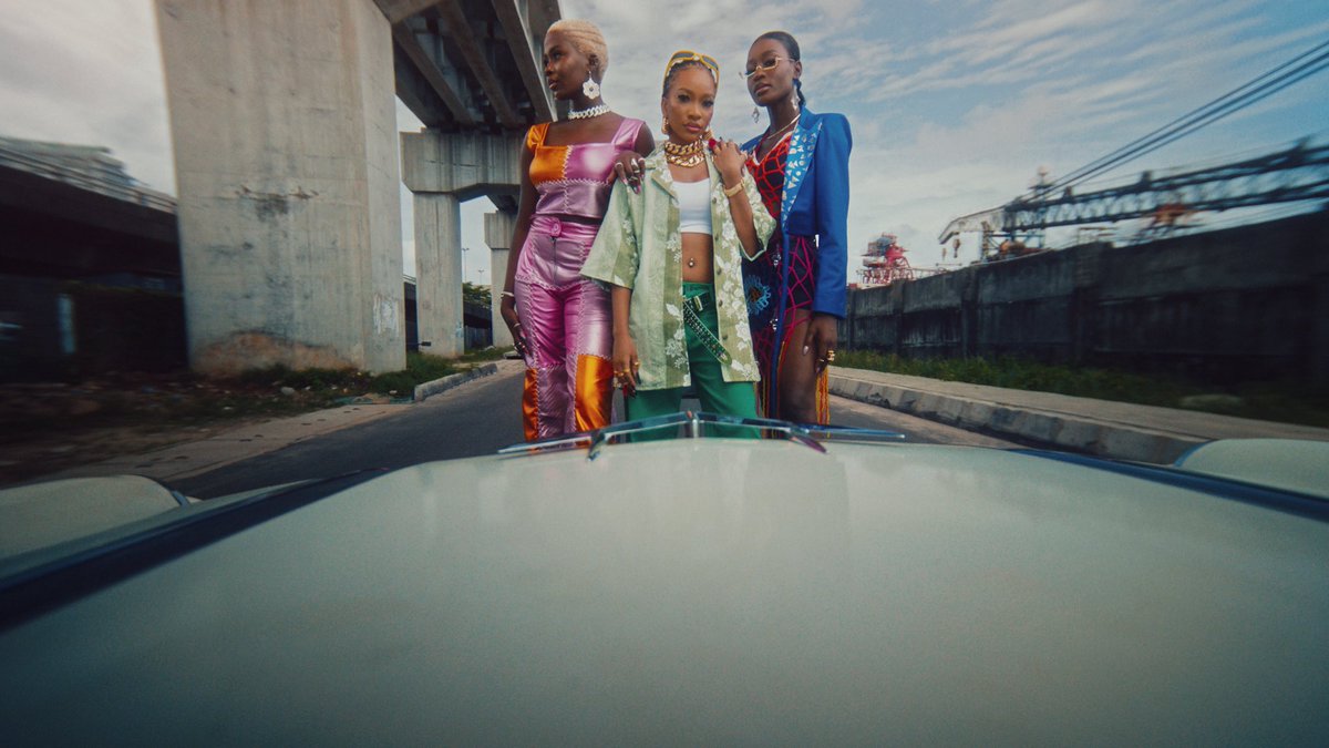 priorgoldpictures tweet media