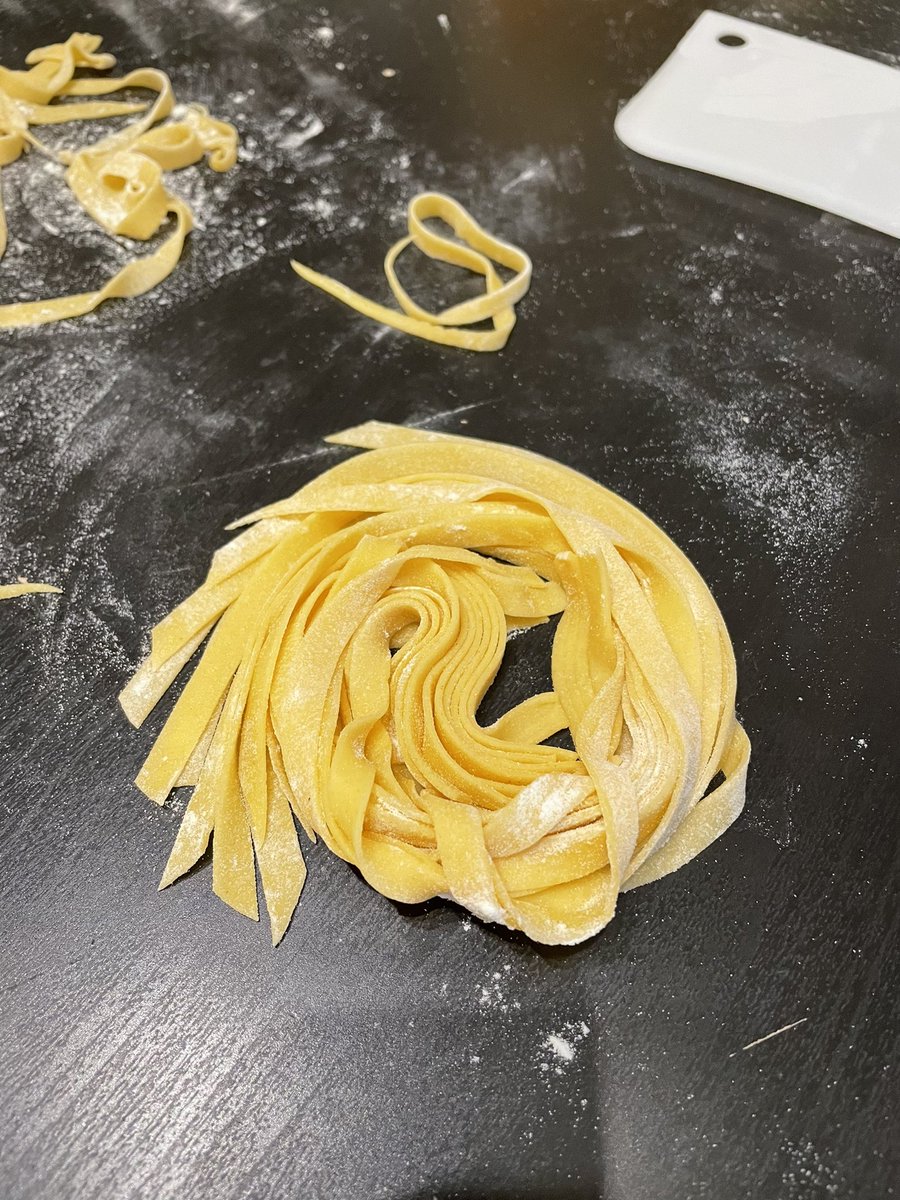 die_wejdan's tweet photo. مكرونتي اللذيذة تبدو سعيدة قبل الطبخ 🍝 https://t.co/Qt2Umdy63c