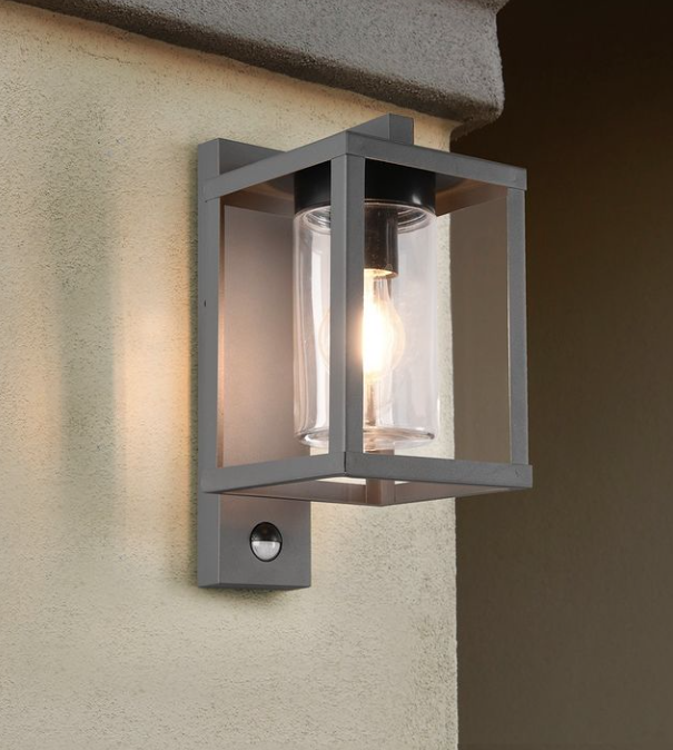 ElectroDarkoH's tweet photo. Set exciting light accents and transform your garden into a feel-good oasis.
The integrated motion sensor provides more safety around the house in the dark.The built-in sensors automatically turn the light on and off when there are movements in the immediate area.🙌 Practical or? https://t.co/ICH6XemZ4Y