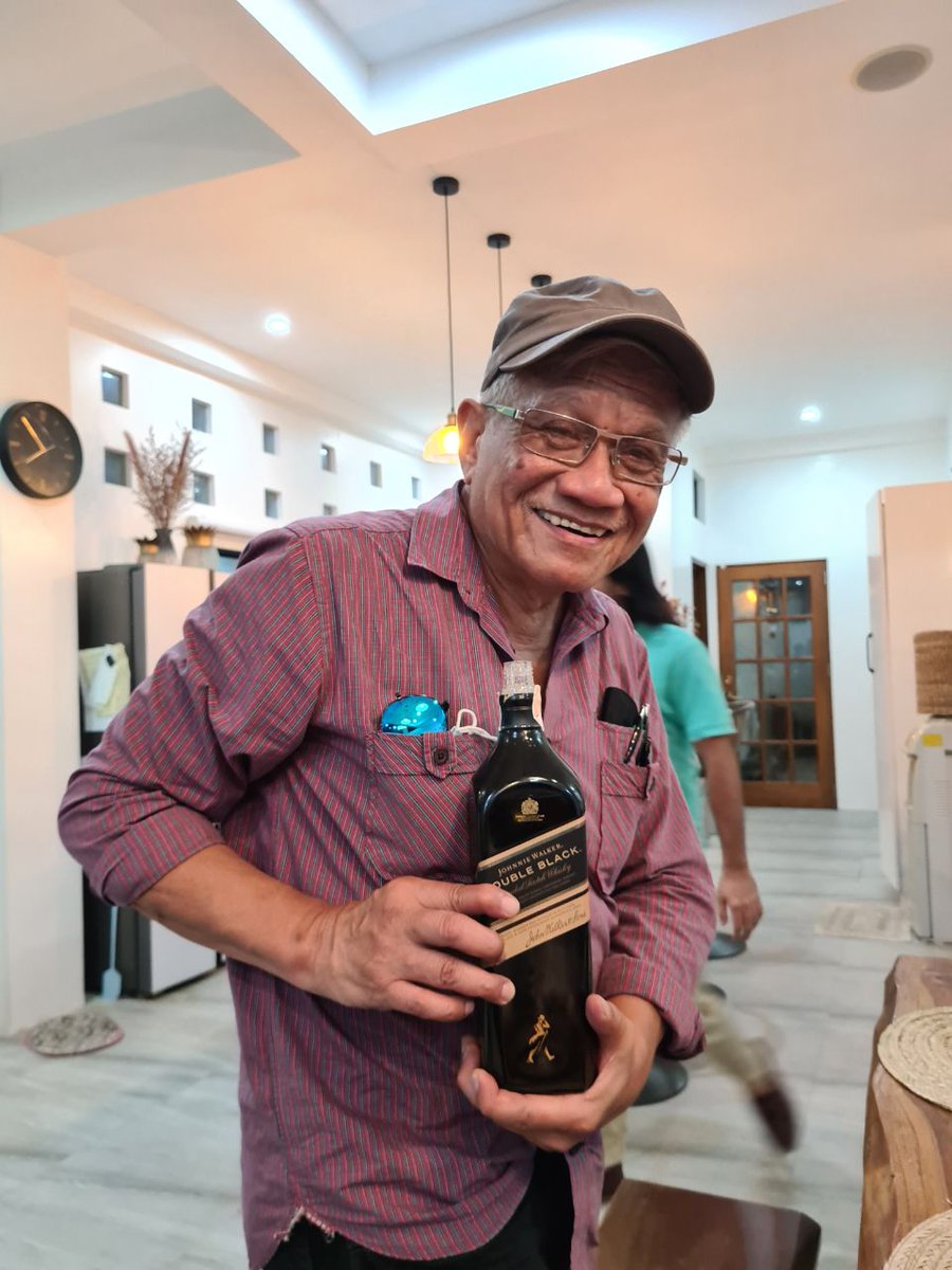 WaldenBello's tweet photo. Sara all may whiskey to survive the coming Marcos-Duterte years.

#NewProfilePic https://t.co/b31N66BMeJ