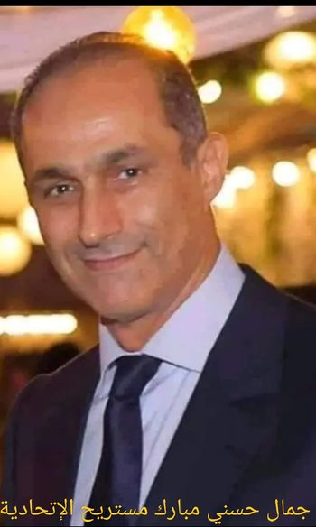 CaptMohamedY's tweet photo. #ياجمال_روح_لامك
فرق كبير اوة بين الاتنين
السيدة جيهان السادات الله يرحمها ربت راجل
و شوزى ربت جمالات فجلة الحرامى البجح https://t.co/EYdTfN9etv
