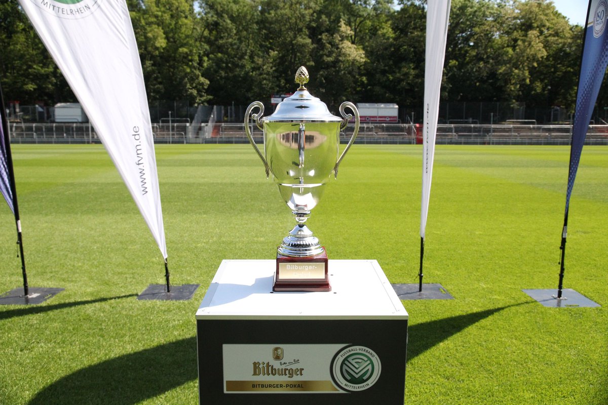 viktoria1904's tweet photo. Alle in #ROT zum Pokalfinale! ❤️🖤
Morgen geht es um DIESEN Pokal und der soll in Höhenberg bleiben! 😍☝️💪 IMMER. ALLE. ZUSAMMEN. - Alle für #Viktoria! 🙌
Noch kein Ticket? Dann ab zur Tageskasse ab 14:15 Uhr. ⚽️ #Stadtderby #FORVIK @fvm_de https://t.co/sfrwWsu2cd