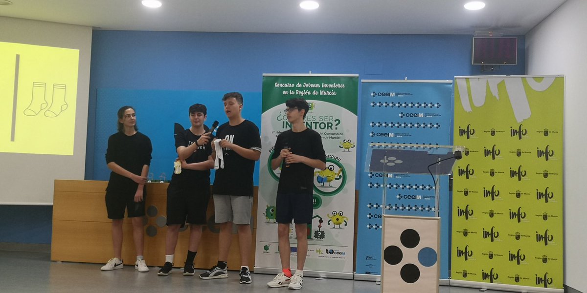Celebrando la final del concurso de inventores de la Región de Murcia  #INNOTECA22 <a href="/CeeiMurcia/">CEEI Murcia</a> que premia la idea técnica más novedosa que pueda constituir una patente 
<a href="/infoRMurcia/">Instituto de Fomento</a> <a href="/Empresa_RM/">Consejería de Empresa, Empleo y Economía Social</a>