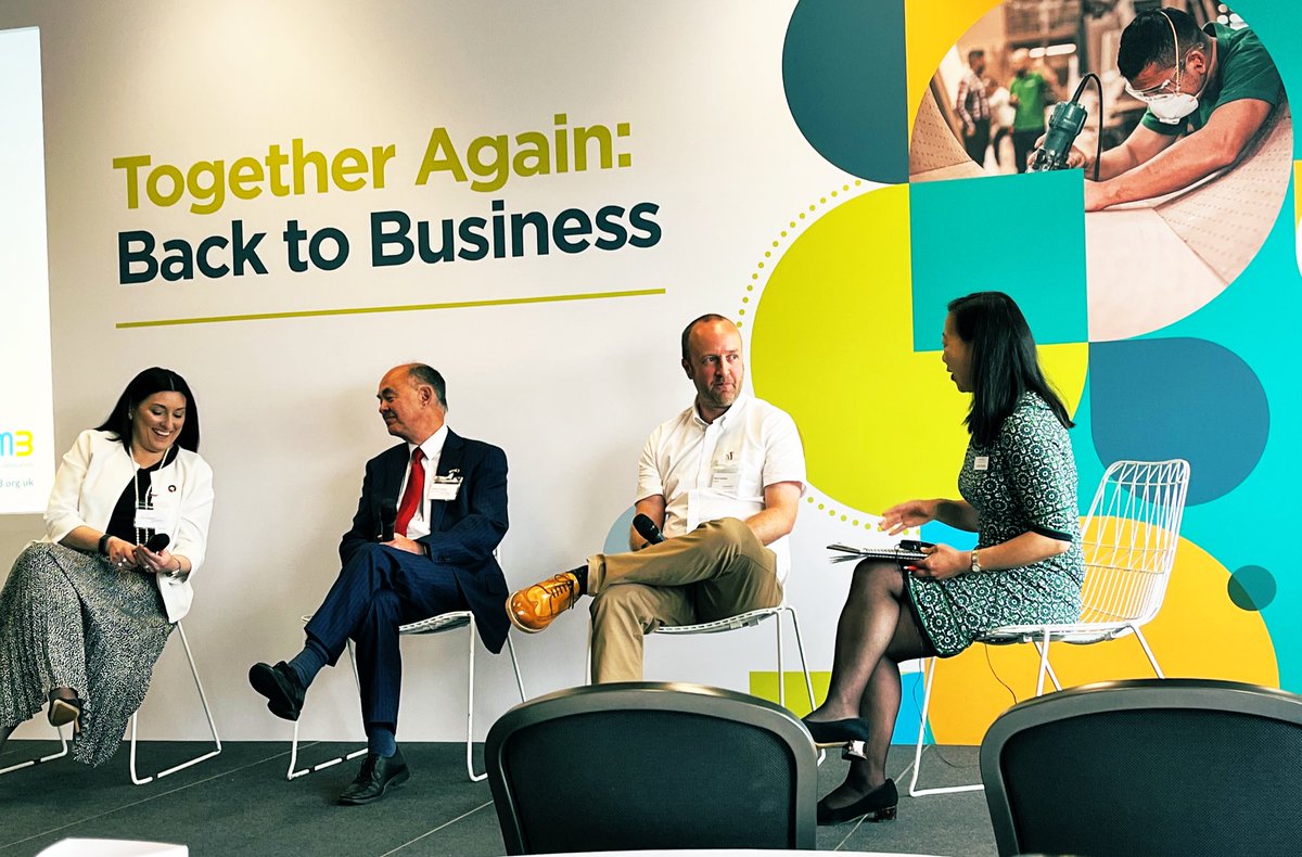 Fantastic business panel who ask us to be less modest. Let’s shout about the amazing achievements in the Surrey and Hampshire. #em3agm <a href="/LindaCheungUK/">Linda Cheung</a> <a href="/enterprisem3/">Enterprise M3</a>