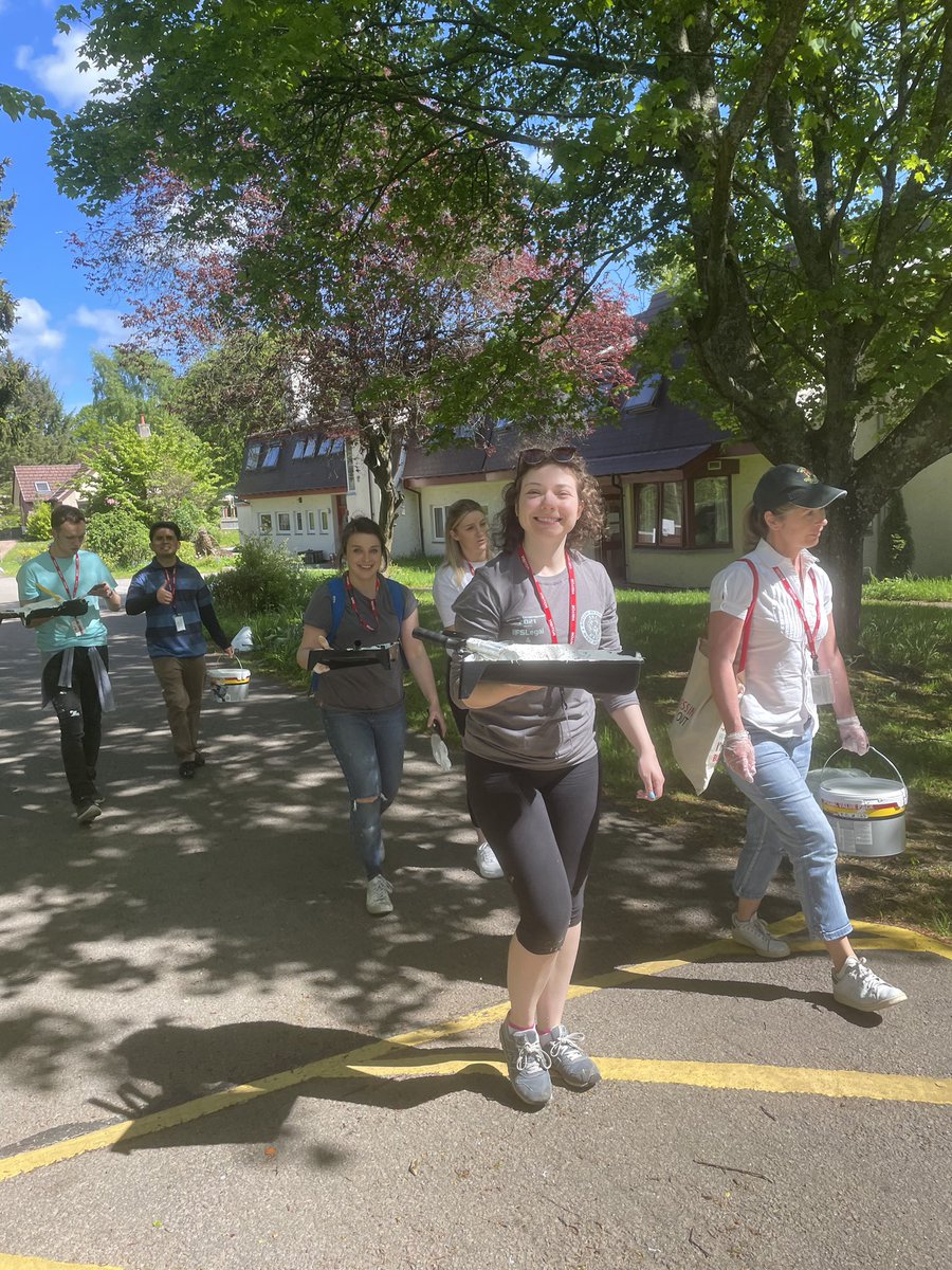 Huge thanks to @CamphillSchool for having #PwCOFOD volunteers yesterday, we had a great time finding out more about your amazing work and future plans! Would highly recommend as a volunteering opportunity for anyone local to Aberdeen!