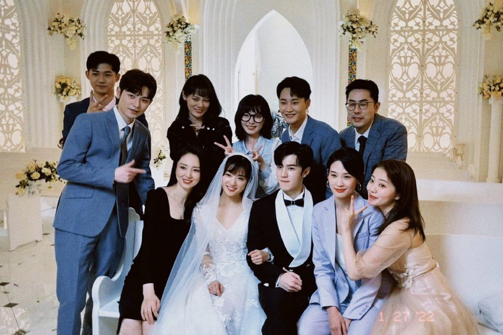 dkslxxee's tweet photo. 아적반파남우 아직 안봤지만 대박인 이유
>> 고장극 나옴.. 교복도 나옴.. 현대극도 나옴.. 결혼도 시켜줌.. 애기도 있음.. 심월 긴머리.. 남여주 심월 진철원 얼굴합 미쳤음 그리고 무려 친애적열애적 감독님..🥹💖💖 https://t.co/OmDapbefJw