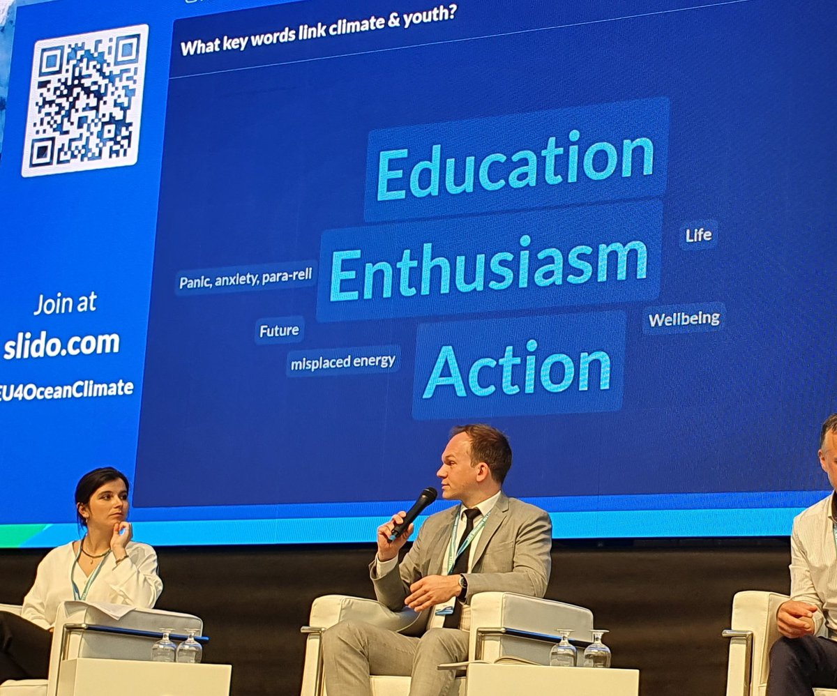 EcologicBerlin's tweet photo. #IfOceansCouldSpeak podcast is about personal stories &amp; emotional connections. https://t.co/eAAG5EqxMQ At the #EU4Ocean Summit, @ArneRiedel inspires action into a young generation passionate about #OceanLiteracy. #EMD2022. #MakeEUBlue by making a pledge https://t.co/paHI7MpFxU https://t.co/WNKwf6uiQj